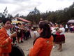 Juanto a la linda gente de Sinincay cantandole a nuestra Santísma Virgen Maria